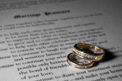 Число брачных контрактов растет